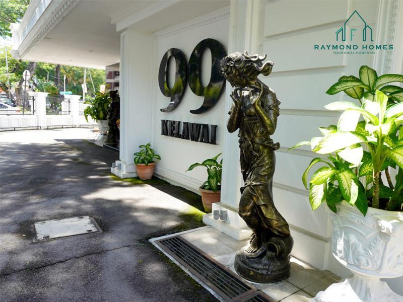 99 Kelawei Lägenhet George Town Exteriör bild